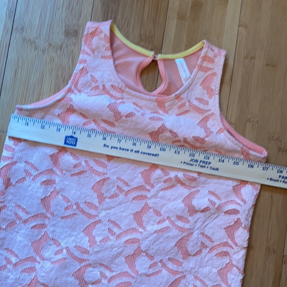 Xhilaration NWOT Peach Sleeveless Eyelet Blouse - Size Small - Picture 13 of 14